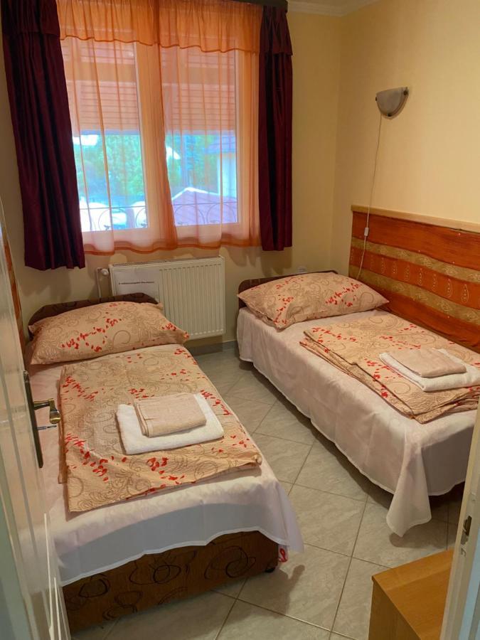Sweet Home Apartman Hajdúszoboszló Eksteriør billede