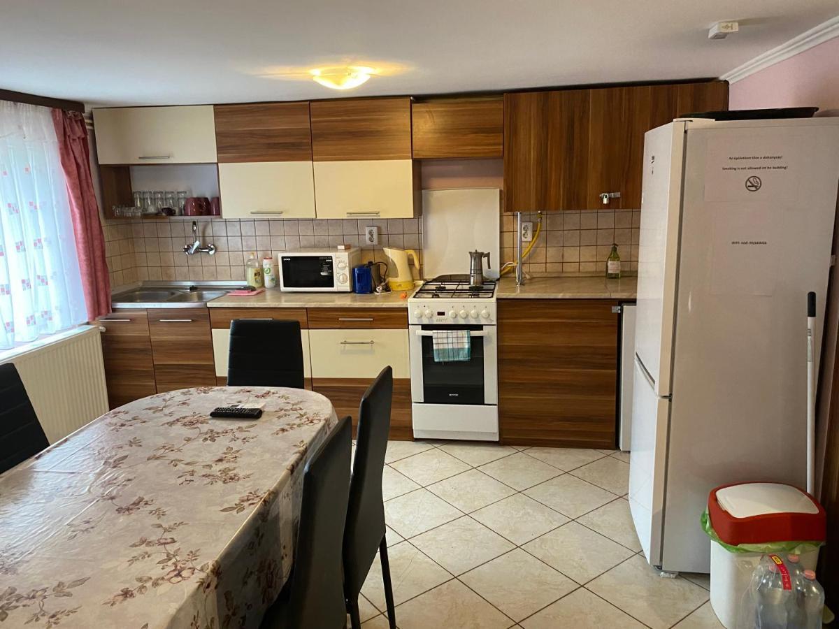 Sweet Home Apartman Hajdúszoboszló Eksteriør billede